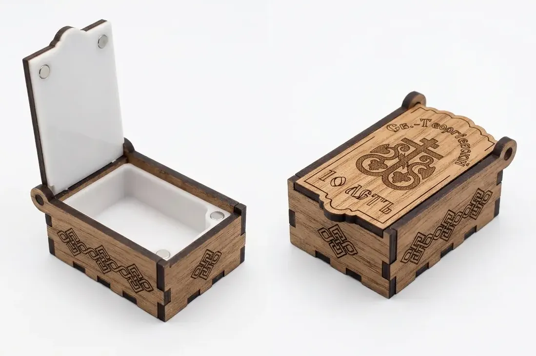 Шкатулка, на магнитах